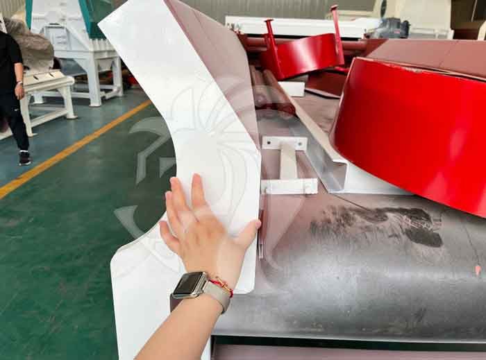 Heavy-duty-RDF-shredder-can-operate-stably