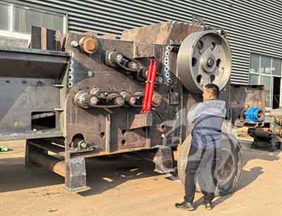 KXHC2113-Largest-Wood-Chipper