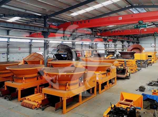 Tub-grinder-machine-for-rice-straw